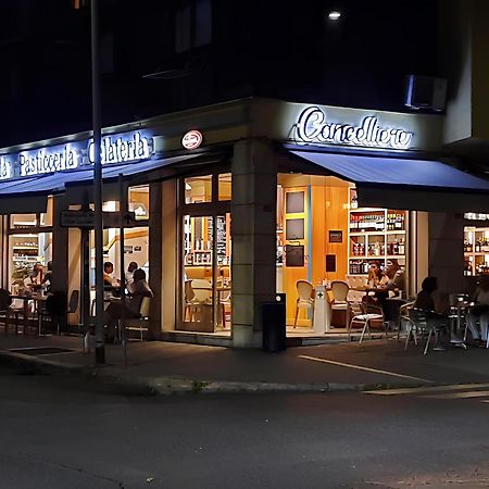 Апартаменти Frank Host Roma Lux , Metro A A 50 M, Simple Check-In Con Codice A Qualsiasi Orario Екстер'єр фото