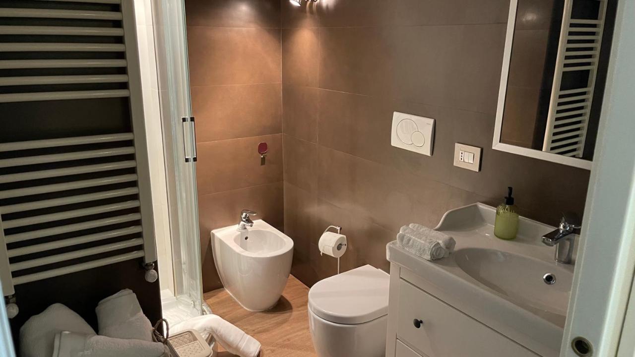 Апартаменти Frank Host Roma Lux , Metro A A 50 M, Simple Check-In Con Codice A Qualsiasi Orario Екстер'єр фото